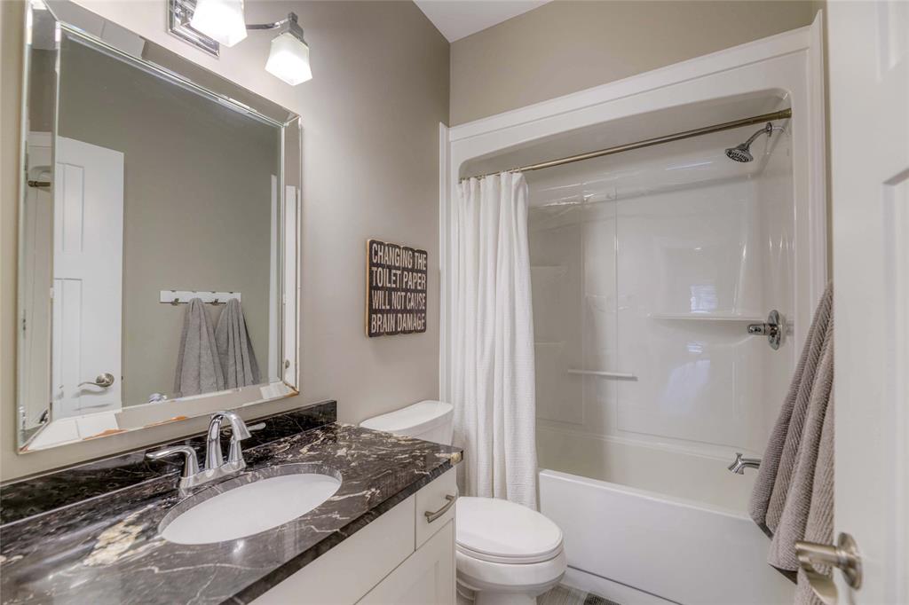113 LIZUCHA Drive, Sarnia, Ontario, Canada