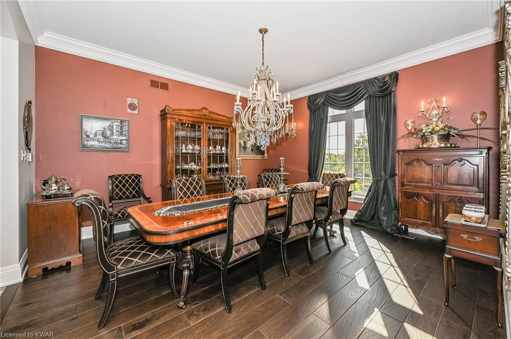 2082 HIDDEN VALLEY Crescent, Kitchener Ontario, Canada