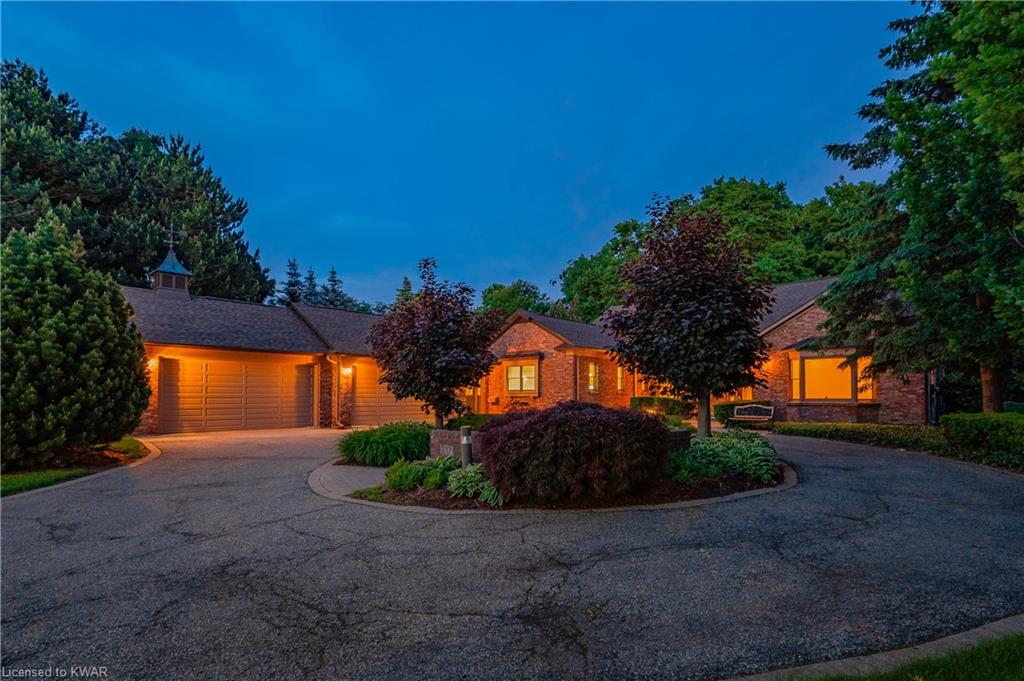 237 OLD ABBEY Road, Waterloo, Ontario, Canada