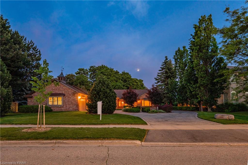 237 OLD ABBEY Road, Waterloo, Ontario, Canada