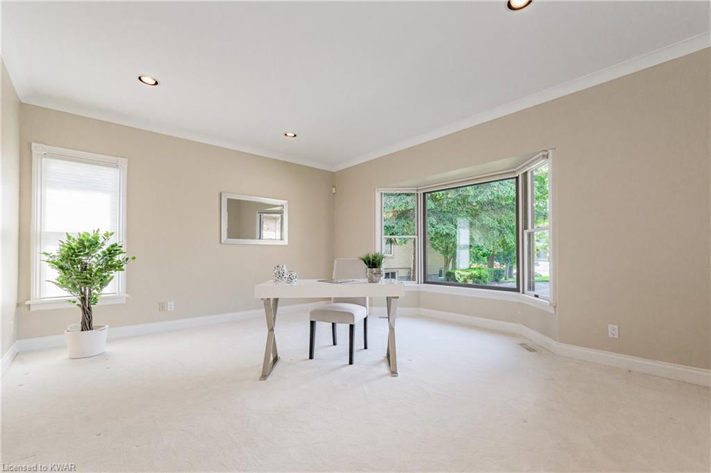 237 OLD ABBEY Road, Waterloo, Ontario, Canada