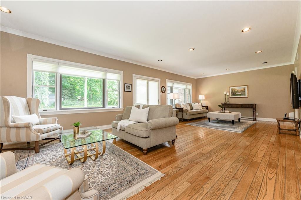 237 OLD ABBEY Road, Waterloo, Ontario, Canada