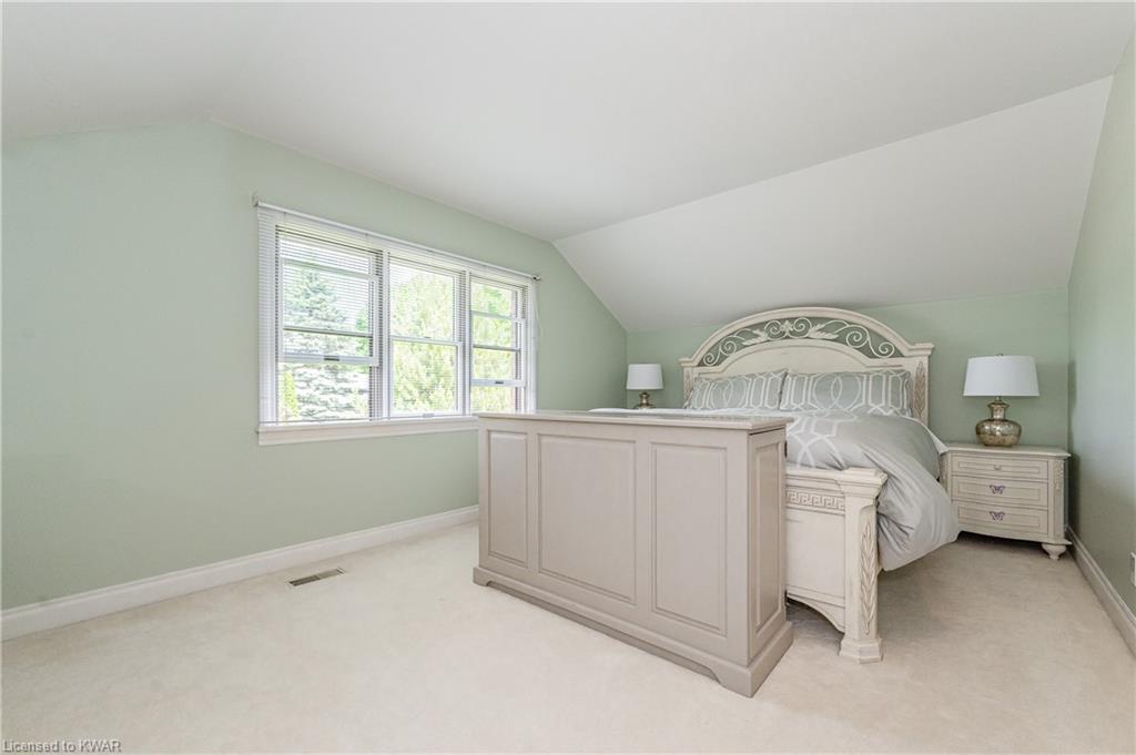 237 OLD ABBEY Road, Waterloo, Ontario, Canada