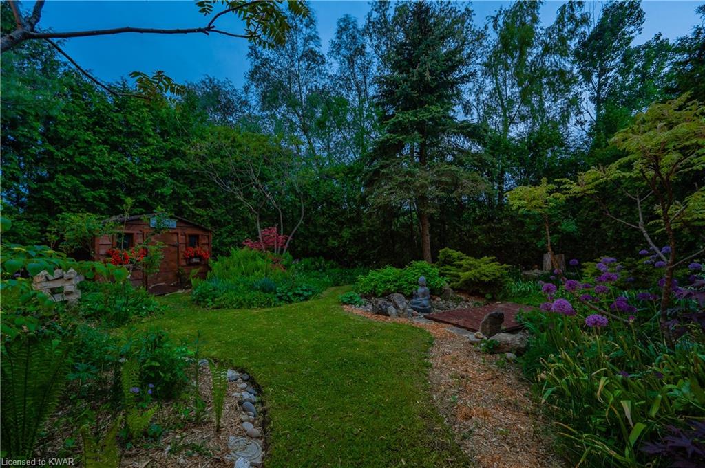 166 LENNOX Crescent, Kitchener, Ontario, Canada