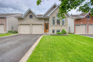 604 FREEMAN Crescent, Kingston Ontario, Canada
