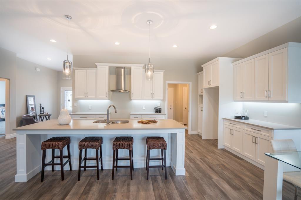 LOT 55 MIA Lane, Plympton-Wyoming Ontario, Canada