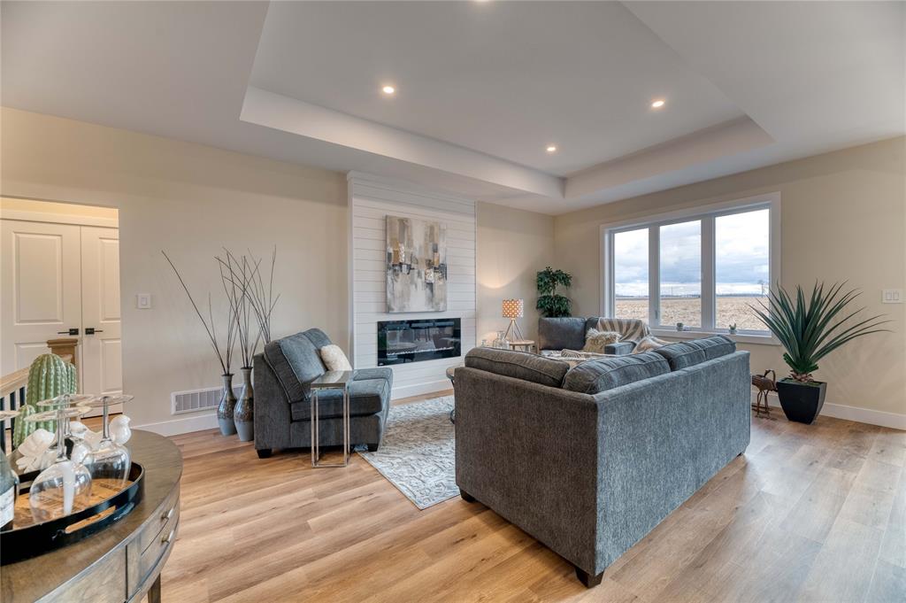 LOT 67 MIA Lane, Plympton-Wyoming Ontario, Canada
