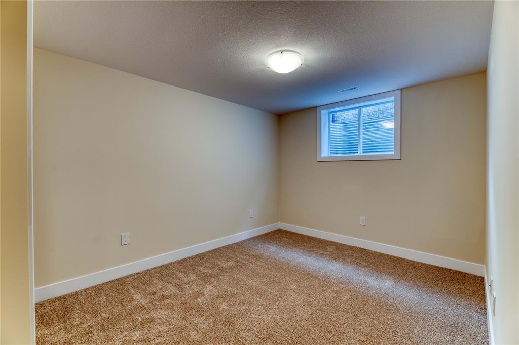 LOT 67 MIA Lane, Plympton-Wyoming Ontario, Canada