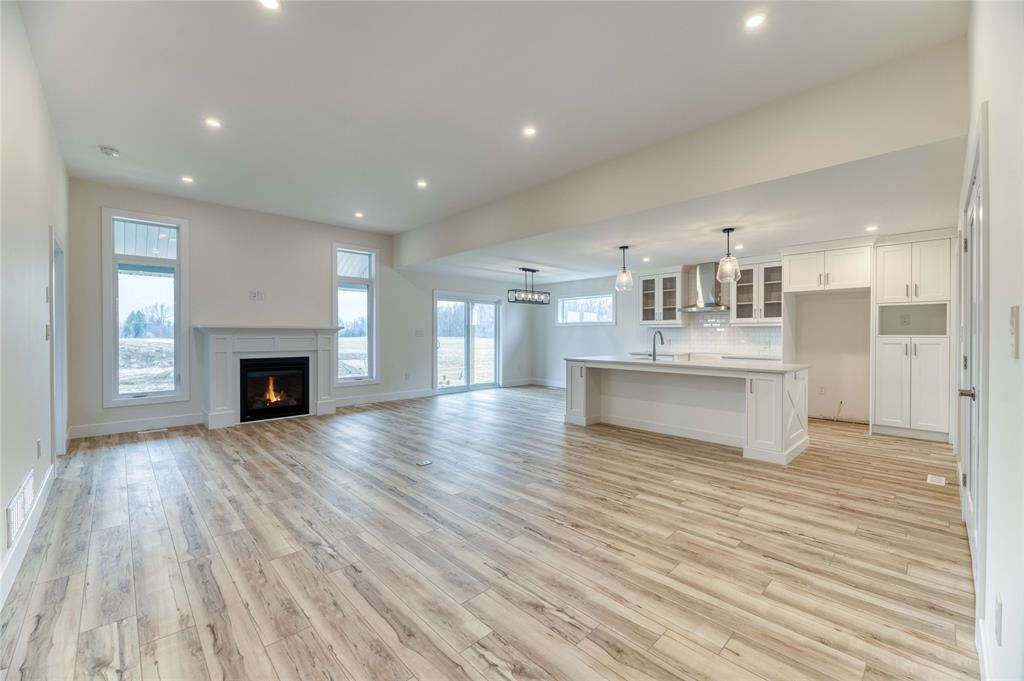 LOT 68 MIA Lane, Plympton-Wyoming Ontario, Canada