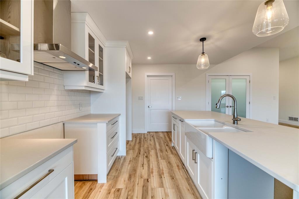 LOT 68 MIA Lane, Plympton-Wyoming Ontario, Canada