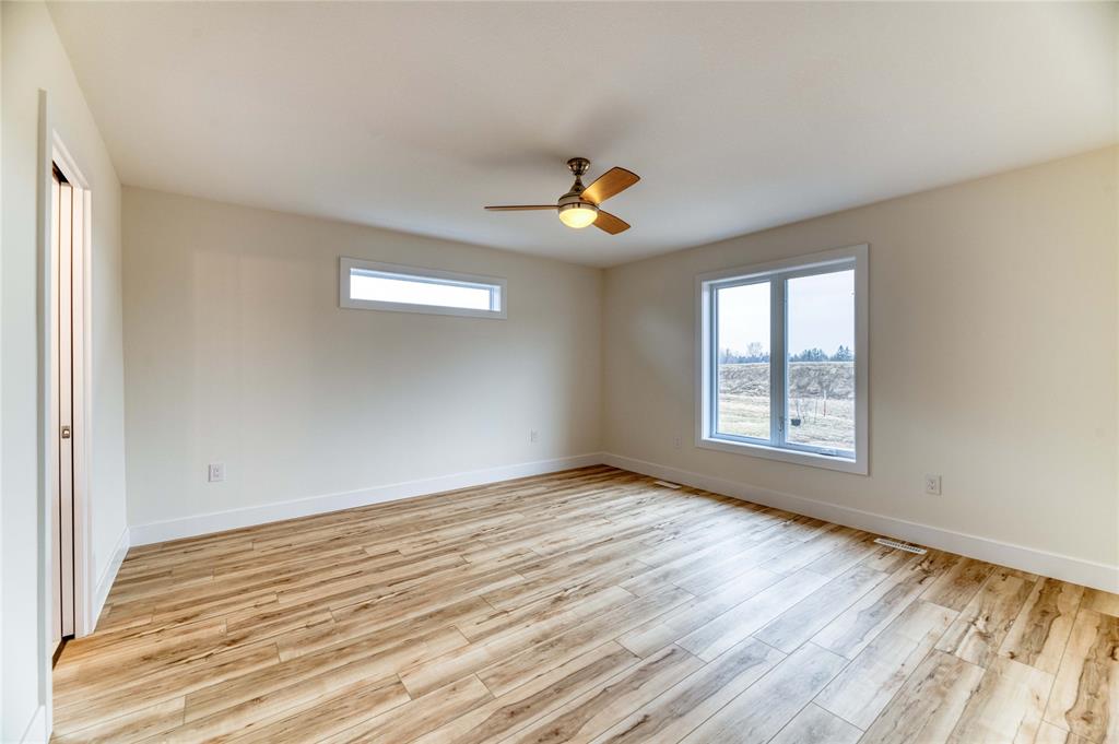 LOT 68 MIA Lane, Plympton-Wyoming Ontario, Canada