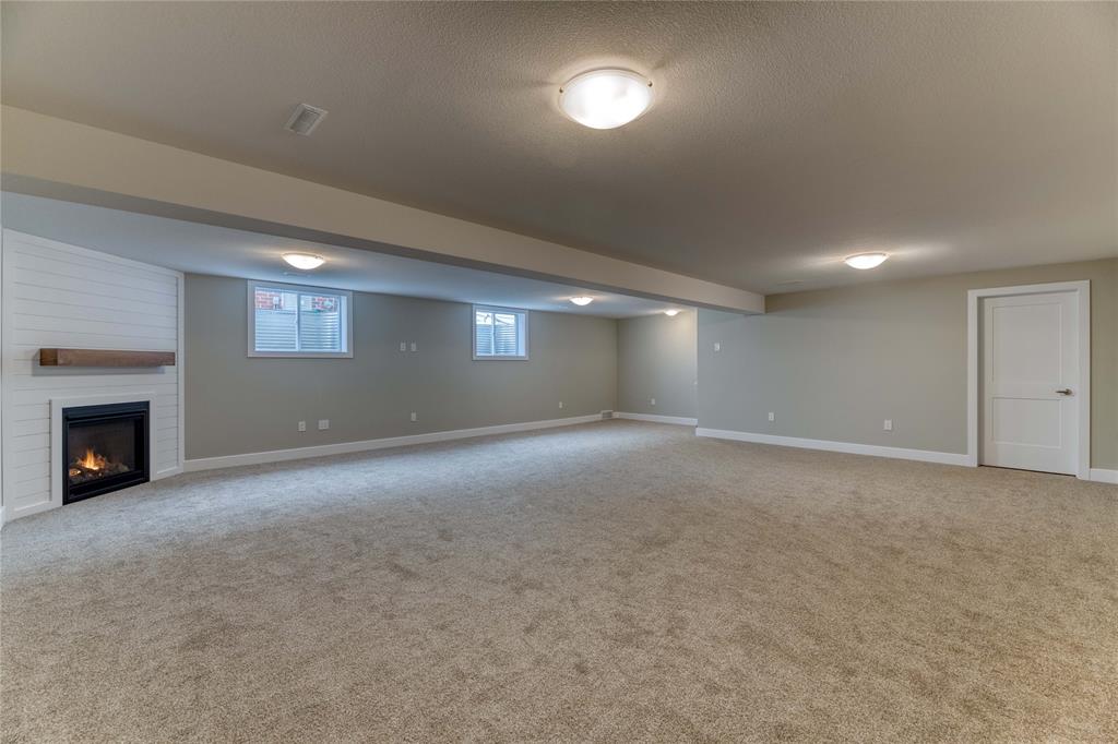 LOT 68 MIA Lane, Plympton-Wyoming Ontario, Canada