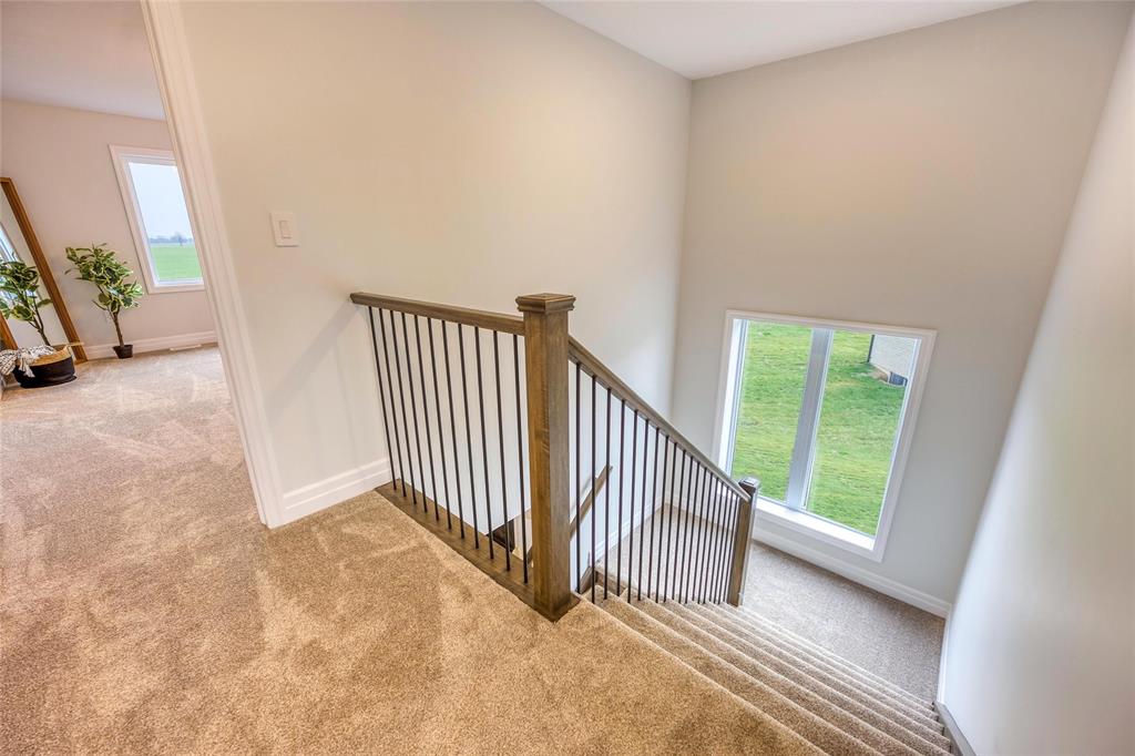 628 SWEETBAY Crescent, Sarnia, Ontario, Canada