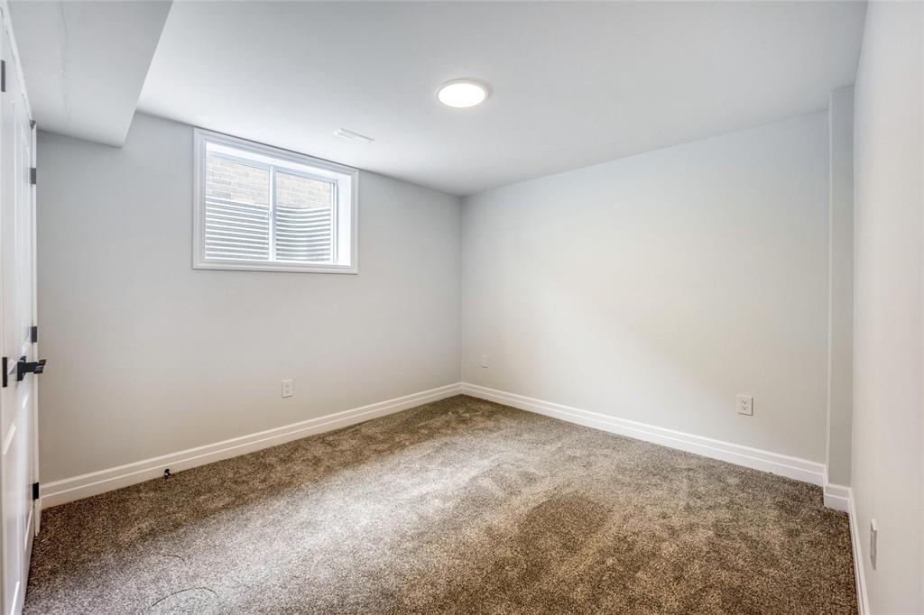 3524 PAUL Crescent, Plympton-Wyoming, Ontario, Canada photo 30