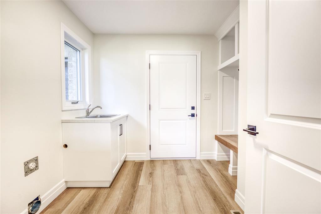 6711 SHAKER Lane, Plympton-Wyoming, Ontario, Canada photo 16