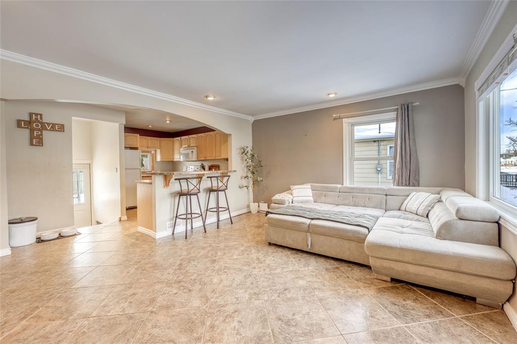 379 CAMERON Street, Sarnia, Ontario, Canada photo 4