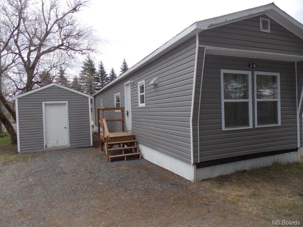 34 Needle Court, Fredericton New Brunswick, Canada