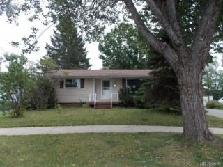 62 Weyman Street, Fredericton New Brunswick, Canada