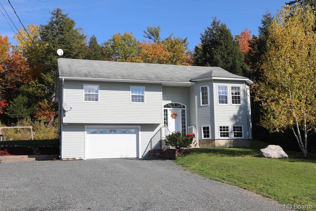 152 Claudie Road, Fredericton New Brunswick, Canada