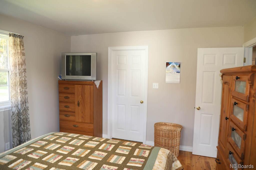 152 Claudie Road, Fredericton New Brunswick, Canada