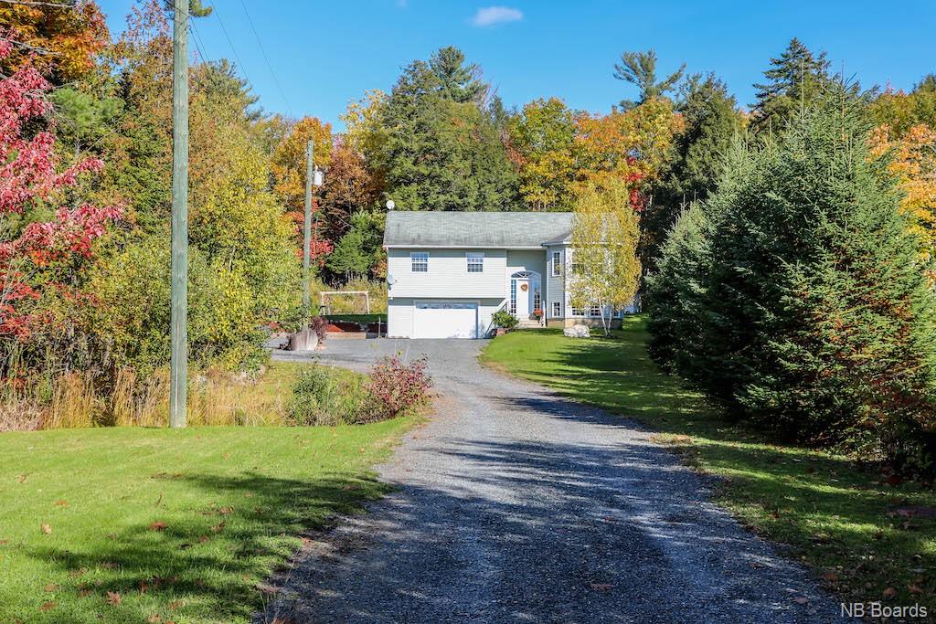 152 Claudie Road, Fredericton New Brunswick, Canada