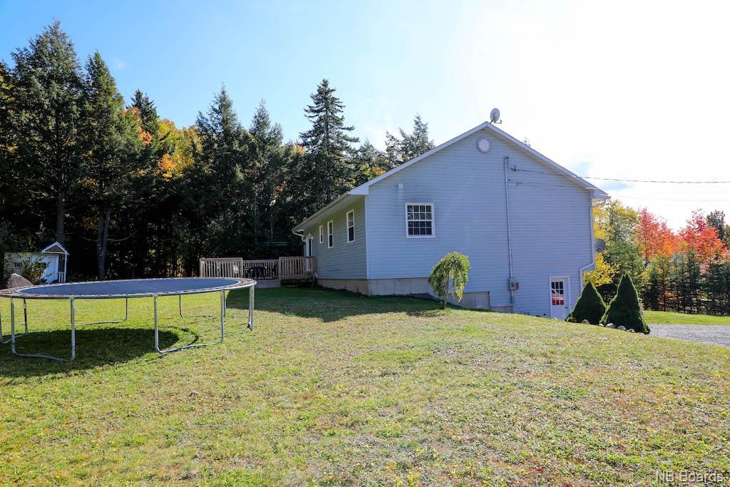152 Claudie Road, Fredericton New Brunswick, Canada