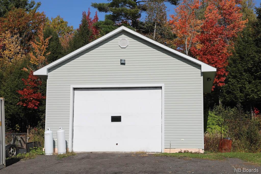 152 Claudie Road, Fredericton New Brunswick, Canada