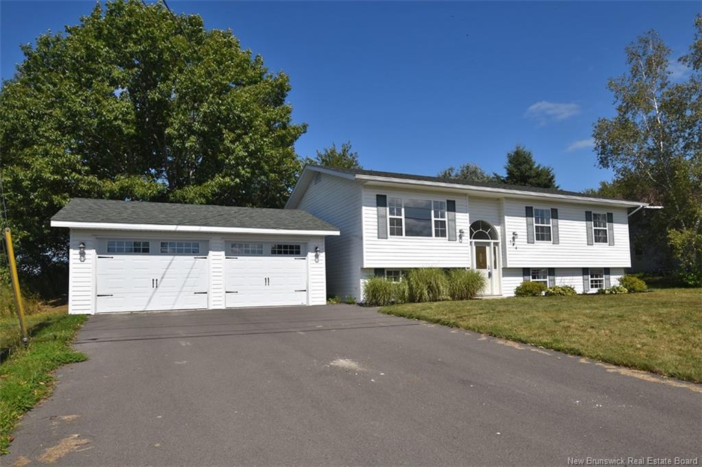 144 Eastwood Drive, Woodstock New Brunswick, Canada