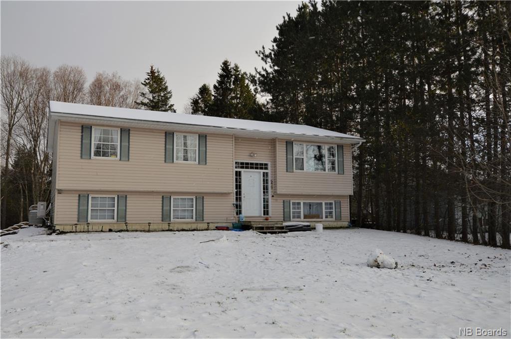 26 Hossack Street, Fredericton New Brunswick, Canada
