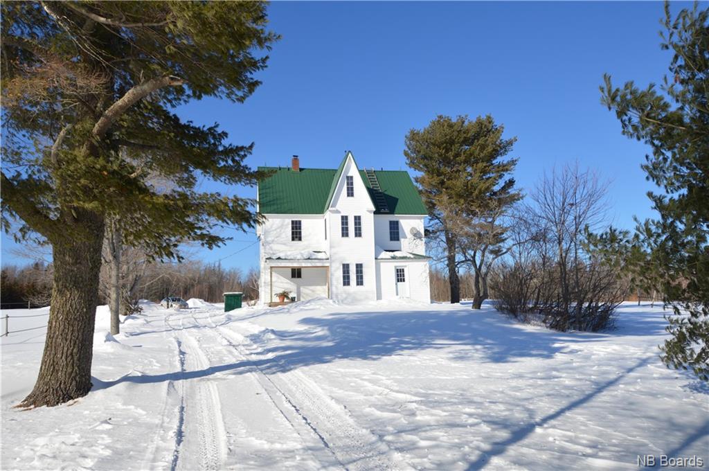 1243 690 Route, Maquapit Lake New Brunswick, Canada