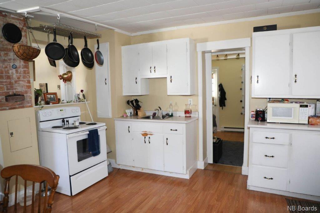 153 Pine Street, Fredericton, New Brunswick, Canada
