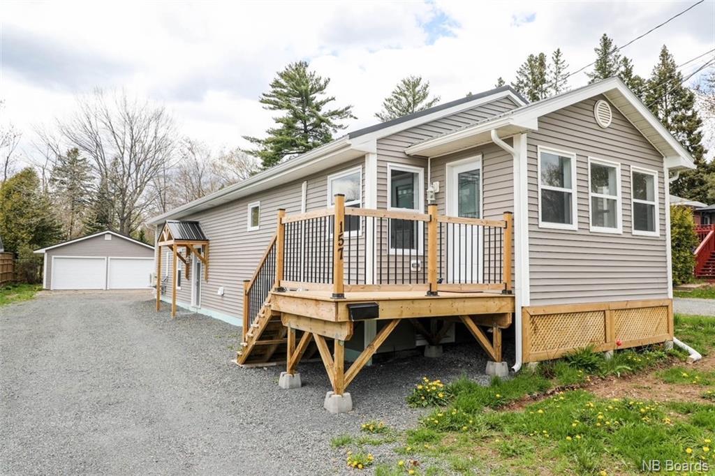 157 Brookside Drive, Fredericton, New Brunswick, Canada