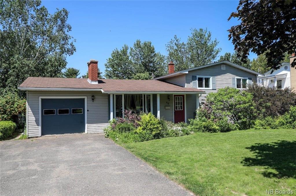 49 Lombardi Lane, Fredericton, New Brunswick, Canada