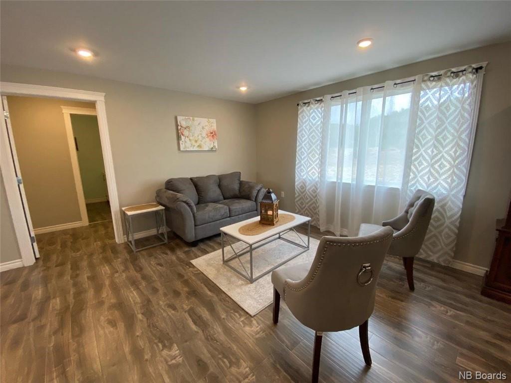 6484 Route 8, Ludlow, New Brunswick, Canada