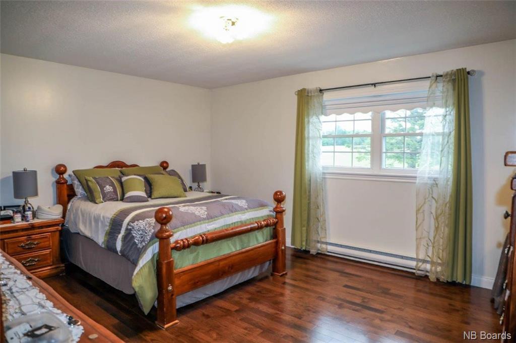 328 River Street, Fredericton, New Brunswick, Canada