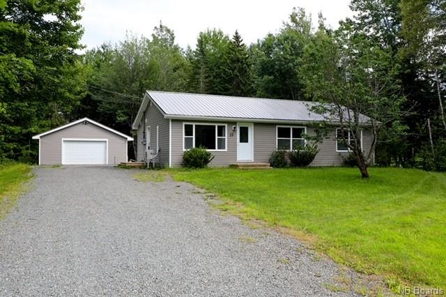 25 Estabrooks Avenue, Lincoln, New Brunswick, Canada