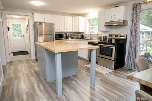 25 Estabrooks Avenue, Lincoln, New Brunswick, Canada