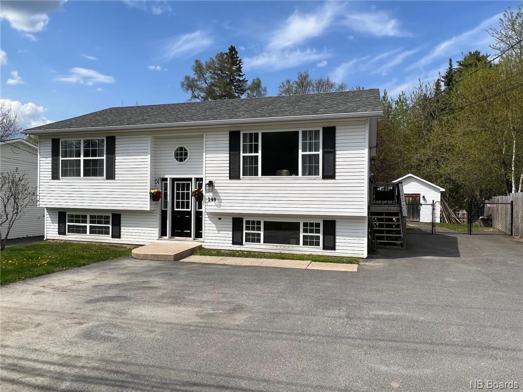 299 Greenwood Drive, Fredericton, New Brunswick, Canada