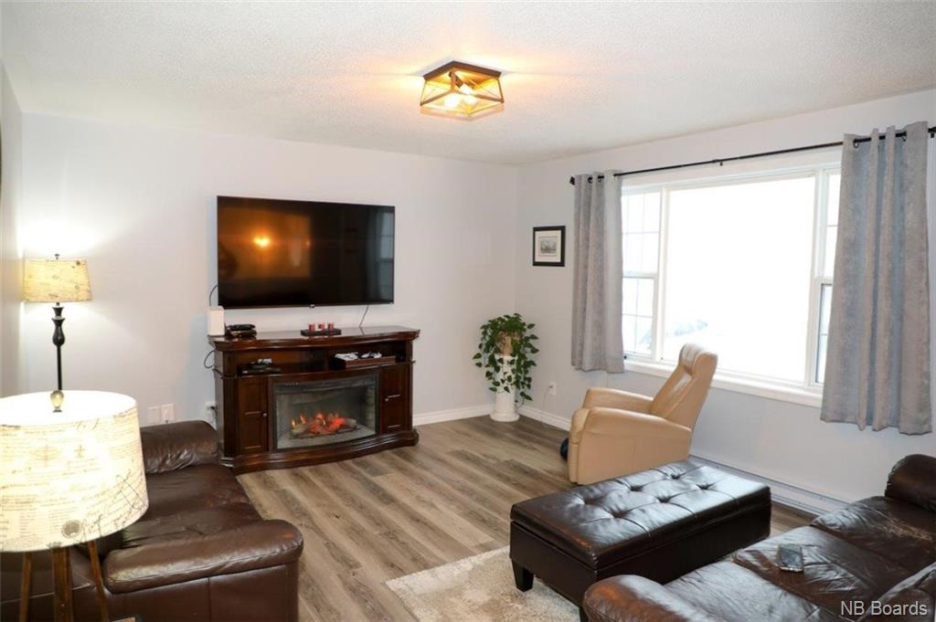 299 Greenwood Drive, Fredericton, New Brunswick, Canada