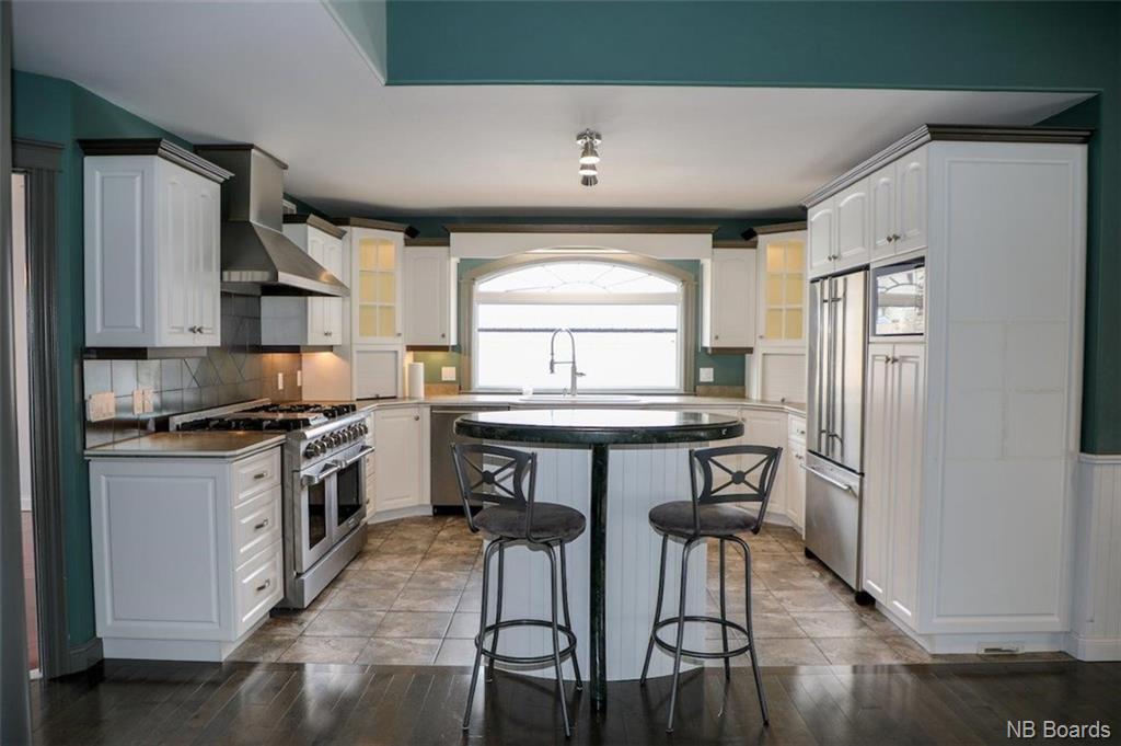 119 Summerhill Row, Fredericton, New Brunswick, Canada
