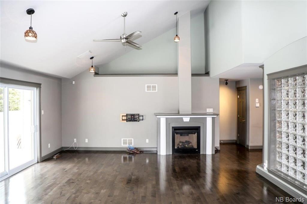 119 Summerhill Row, Fredericton, New Brunswick, Canada