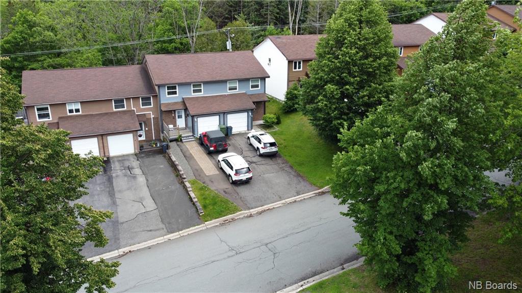 8 Angelview Court, Fredericton New Brunswick, Canada