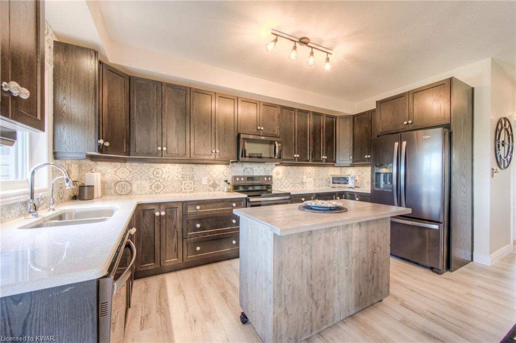 159 GLENNBRIAR Street, Plattsville, Ontario, Canada