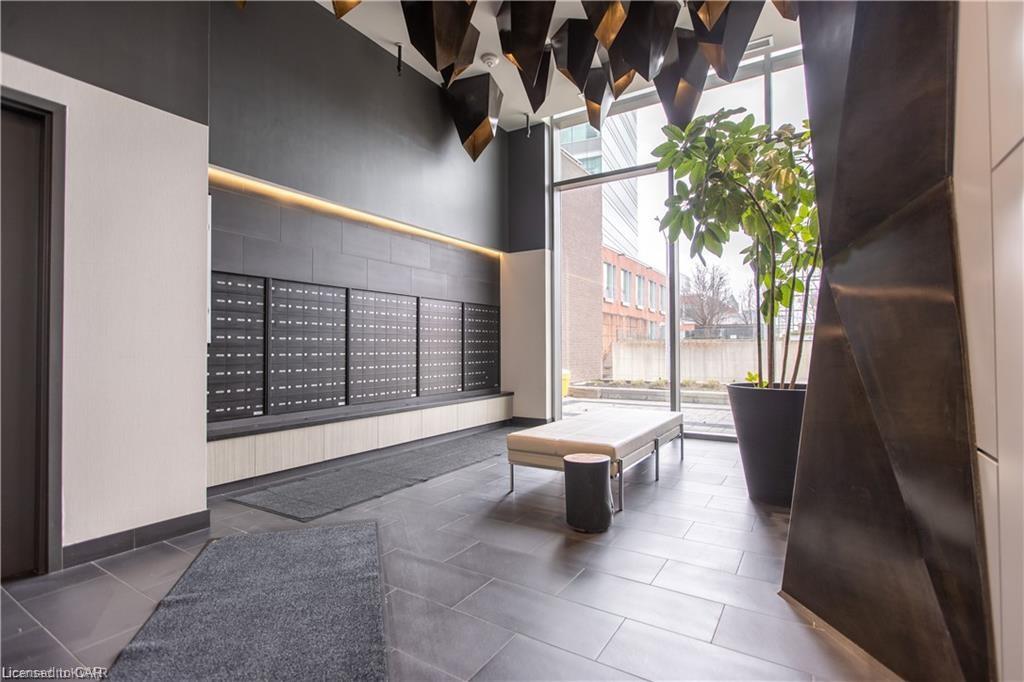 85 DUKE Street W Unit# 1705, Kitchener, Ontario, Canada