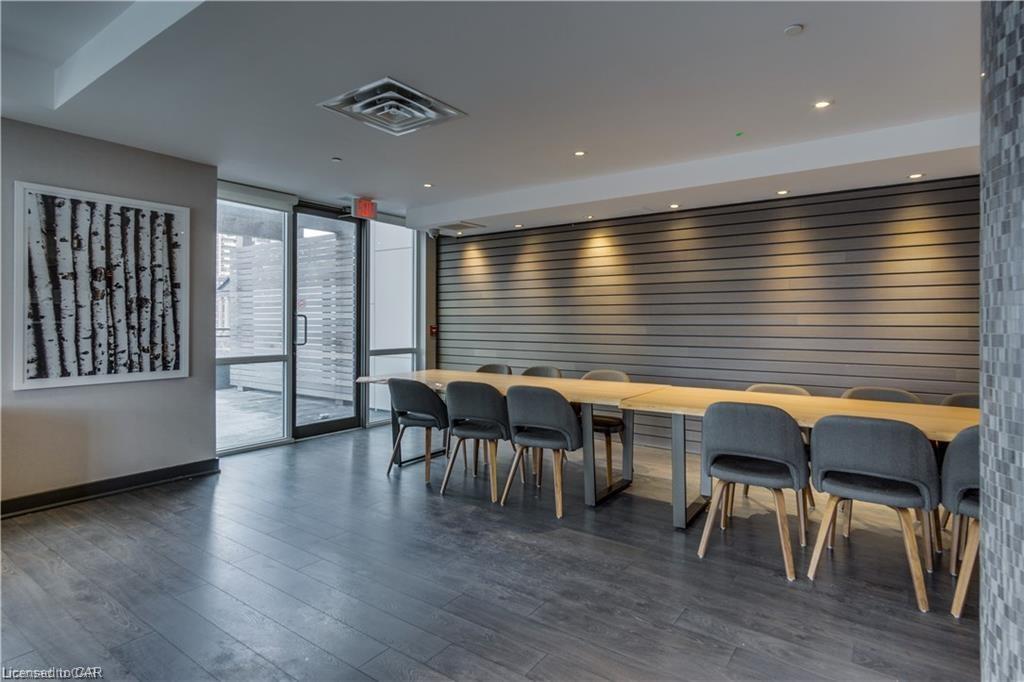 85 DUKE Street W Unit# 1705, Kitchener, Ontario, Canada