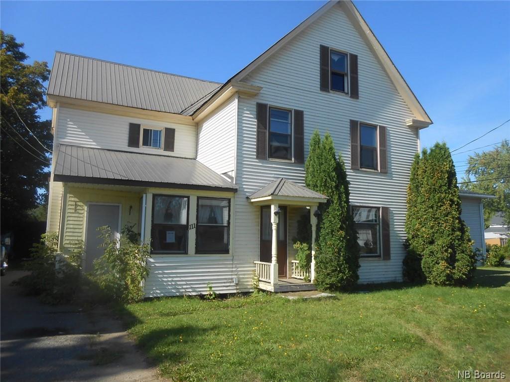 111 Houlton Street, Woodstock New Brunswick, Canada