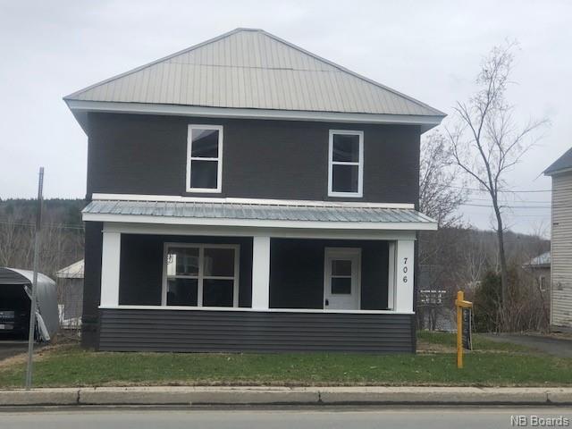 706 Main Street, Woodstock New Brunswick, Canada
