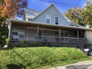 110 Broadway Street, Woodstock New Brunswick, Canada