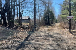1020 Geeza Rd, Minden Hills Ontario, Canada