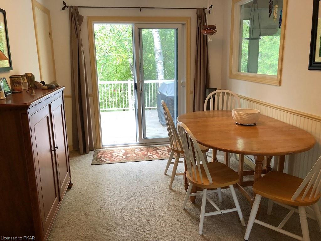 2390 JULIA SHORE Road E, Lakefield Ontario, Canada